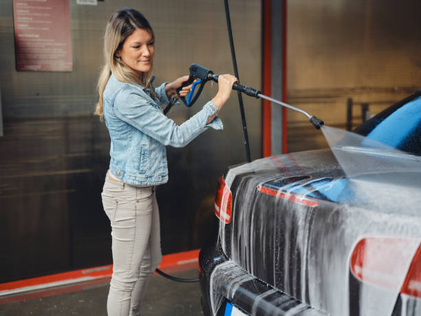 Best Commercial Pressure Washing  in Clive, IA